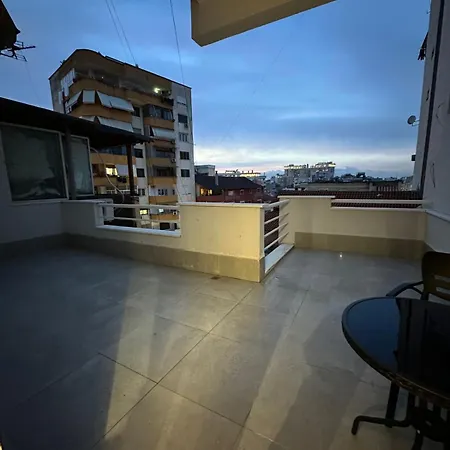 Elite 1 * Tirana
